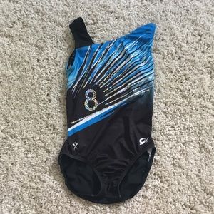 GK leotard